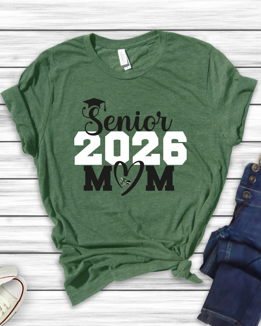 ***PREORDER*** Senior Mom 2026 Heart Tee